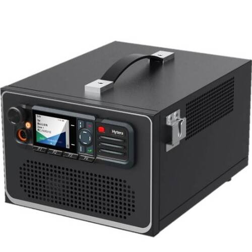 Hytera BN100 HyTalk POC és URH gateway Hytera BN100 HyTalk POC és URH gateway