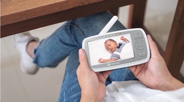 Motorola VM44 connect kamerás bébiőr