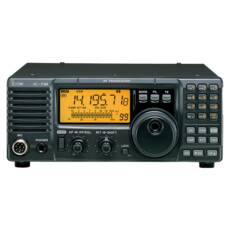 Icom IC-718 amatőr asztali adóvevő rádió