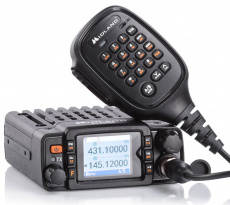 Midland CT2000 mobil amatőr VHF/UHF adóvevő rádió