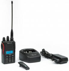 Midland CT410 kézi amatőr UHF adóvevő rádió