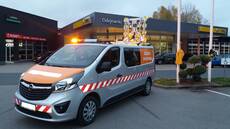 Strobos figyelmeztető nyíl MO202, 12V