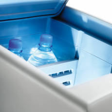 Dometic TropiCool TCX35 portable thermoelectric cool box, 33L